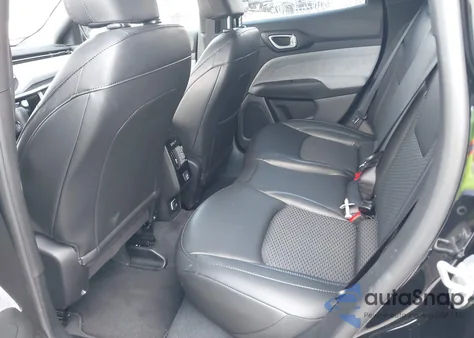 2025 Jeep Compass Latitude 4X4 from USA, damaged, VIN 3C4NJDBN2ST603668